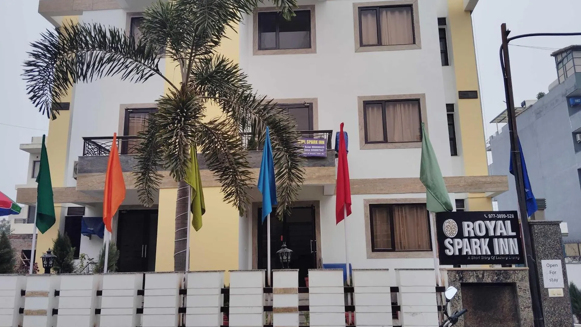 Hotel Collection O Royal Spark Inn Gurgaon